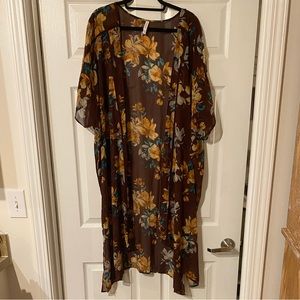 Xhilaration (Target Brand) Floral Kimono - Size XL/XXL